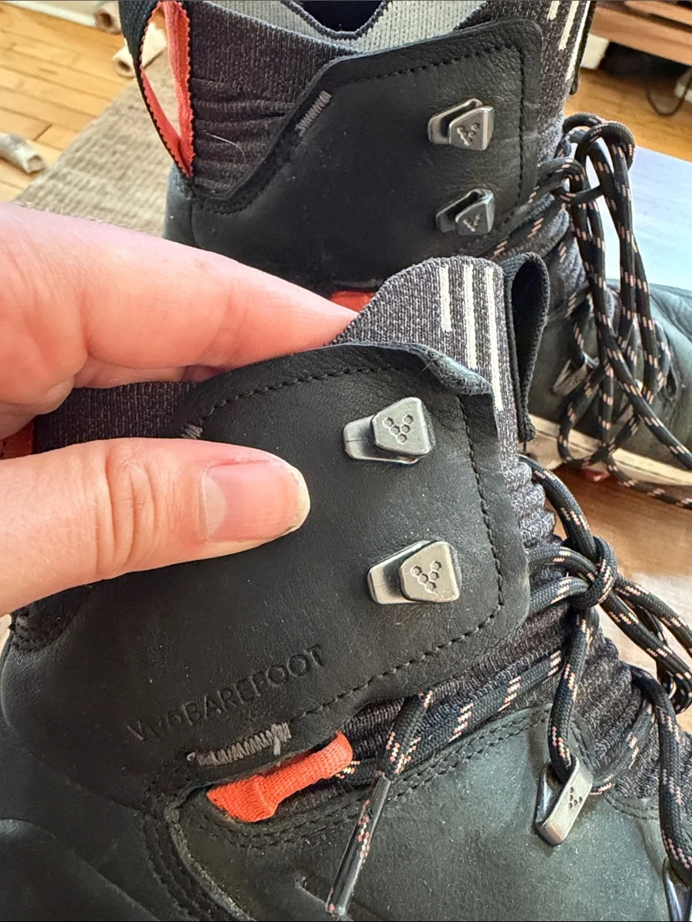 Vivobarefoot women’s hiking shoes size 40/9